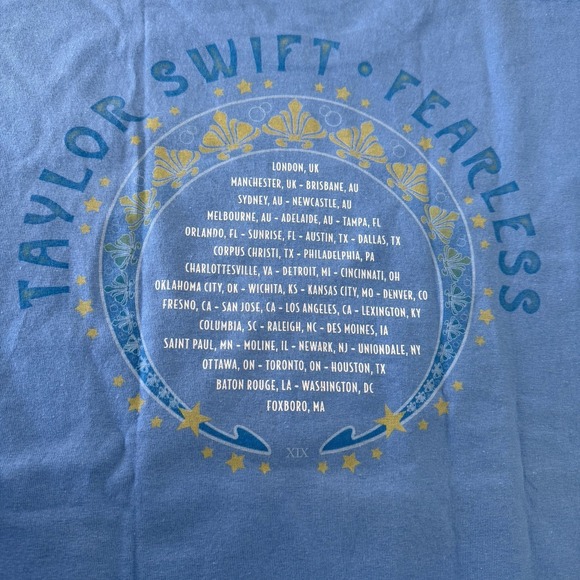 Taylor Swift 2009 Fearless Tour T-Shirt Size Small  Double-Sided Bubbles - Picture 16 of 16